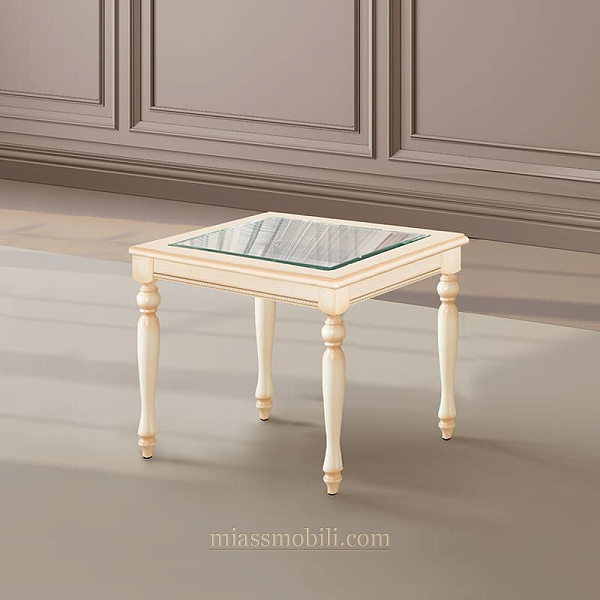 Стол журнальный малый со стеклом